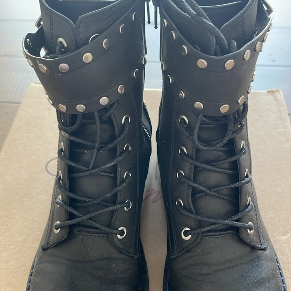 Coconuts by Matisse studded combat boot - Picture 4 of 9